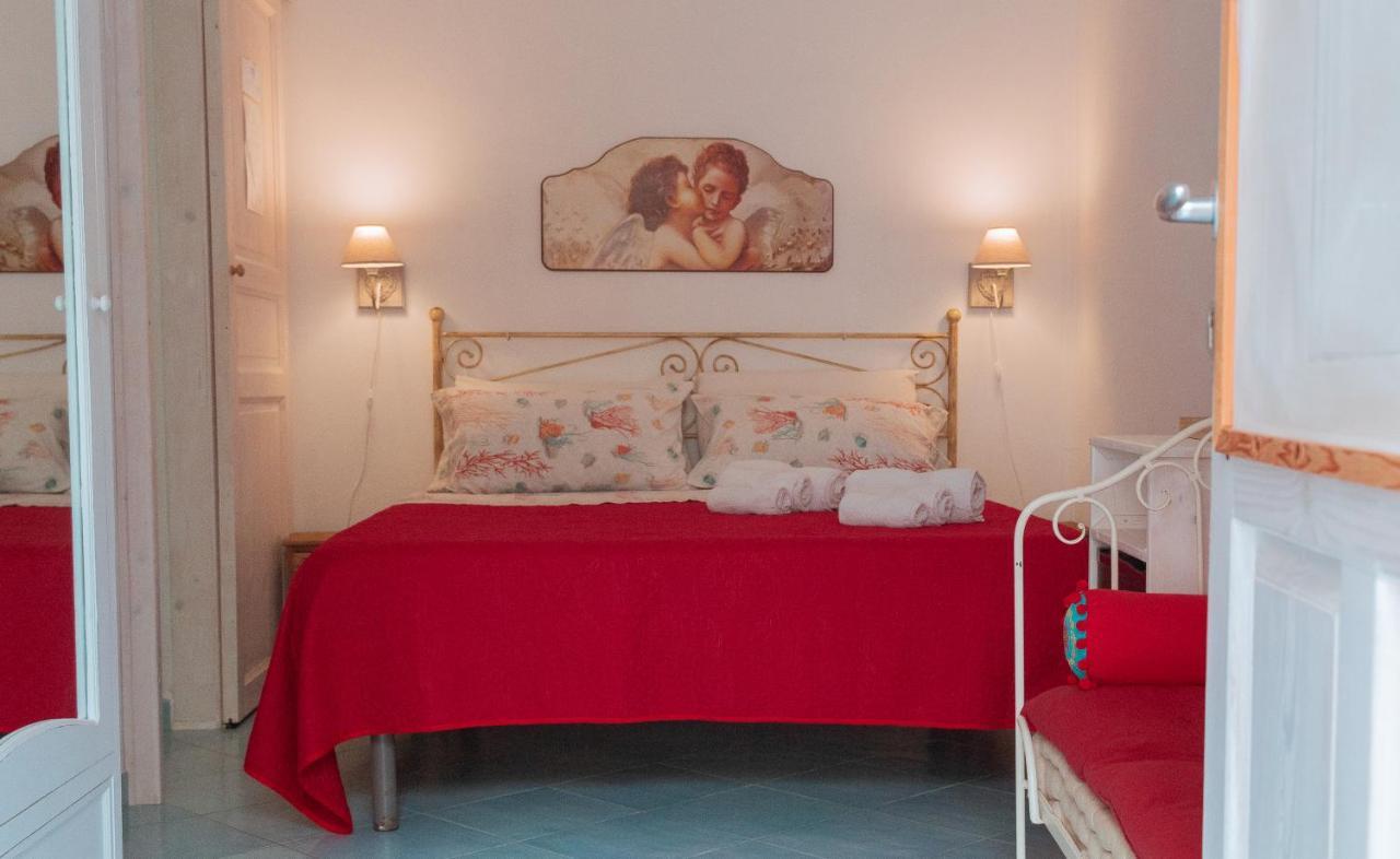 La Casa Del Limoneto Bed & Breakfast Favignana Exterior photo