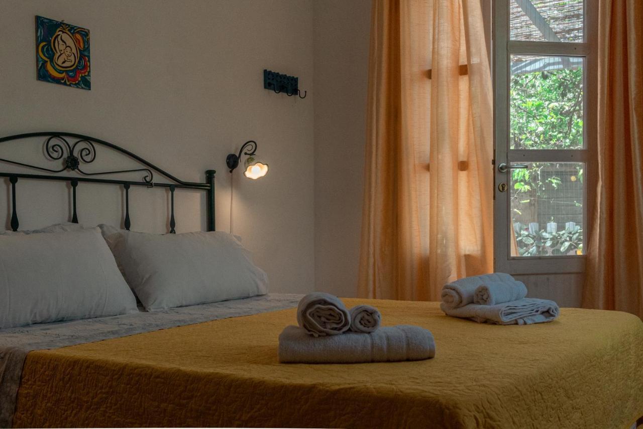 La Casa Del Limoneto Bed & Breakfast Favignana Exterior photo