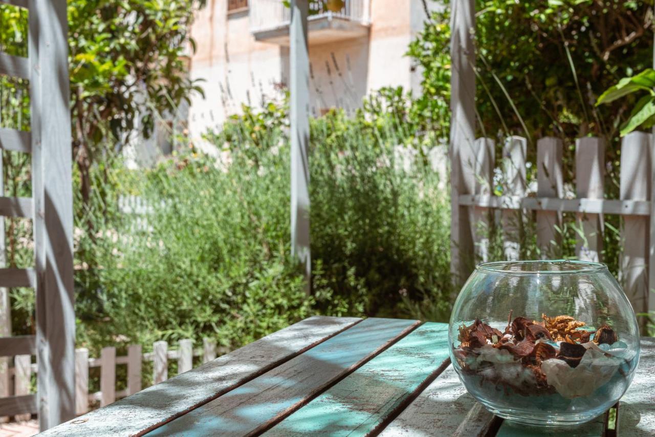 La Casa Del Limoneto Bed & Breakfast Favignana Exterior photo